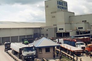 250e70eabf298a81c937414dedee0427