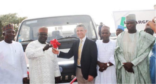 AshakaCem rewards loyal customers with trucks trip to Umrah