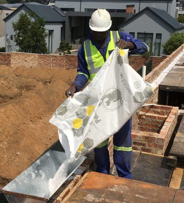 COATED PERLITE INSULATION FOR CAVITY WALLS A SIMPLE COST-EFFECTIVE SOLUTION COATED PERLITE INSULATION FOR CAVITY WALLS A SIMPLE COST-EFFECTIVE SOLUTION