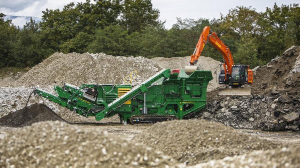 MAPEI RELEASES NEW ADMIXTURE FOR VARIABLE AGGREGATES MAPEI RELEASES NEW ADMIXTURE FOR VARIABLE AGGREGATES