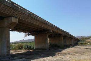 RELIABLE REFURBISHMENT SYSTEMS FOR KOMATI RIVER BRIDGEPic 3