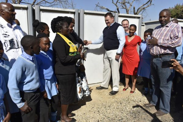 ROCLA DONATES SANITATION UNITS TO MPUMALANGA PRIMARY SCHOOL