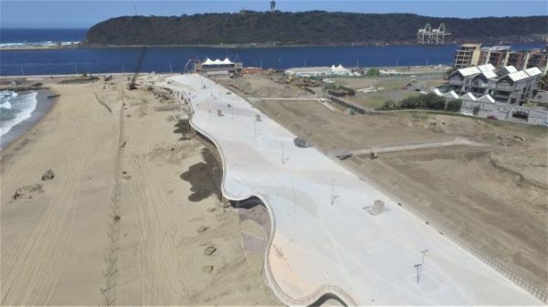 SIKA CONTRIBUTES TO A MODERN REINCARNATION OF THE OLD DURBAN1 SIKA CONTRIBUTES TO A MODERN REINCARNATION OF THE OLD DURBAN1