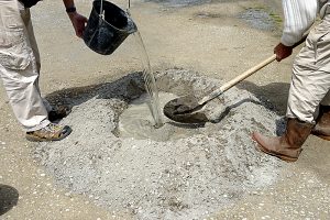 ci - concrete being mixed (1)