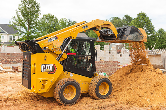 Caterpillar rolls out new D3 series skid steer and compact track loaders Caterpillar rolls out new D3 series skid steer and compact track loaders