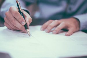 Photo-by-Scott-Graham-on-Unsplash