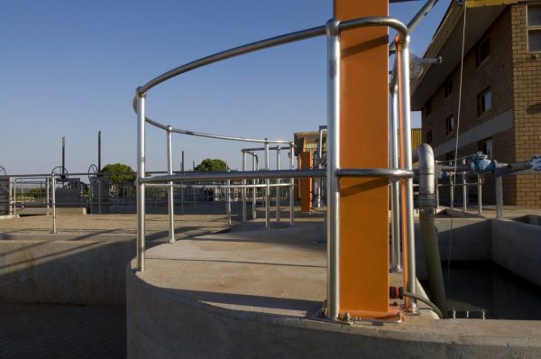 HANDRAILING PIC 03
