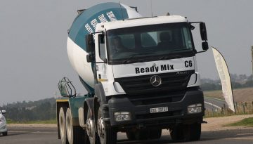 Ready_Mix_Mercedes_Benz_Axor_3535_(20824734246)