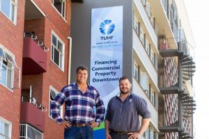 Dimatone_Bloem_apartment buildings_building signage