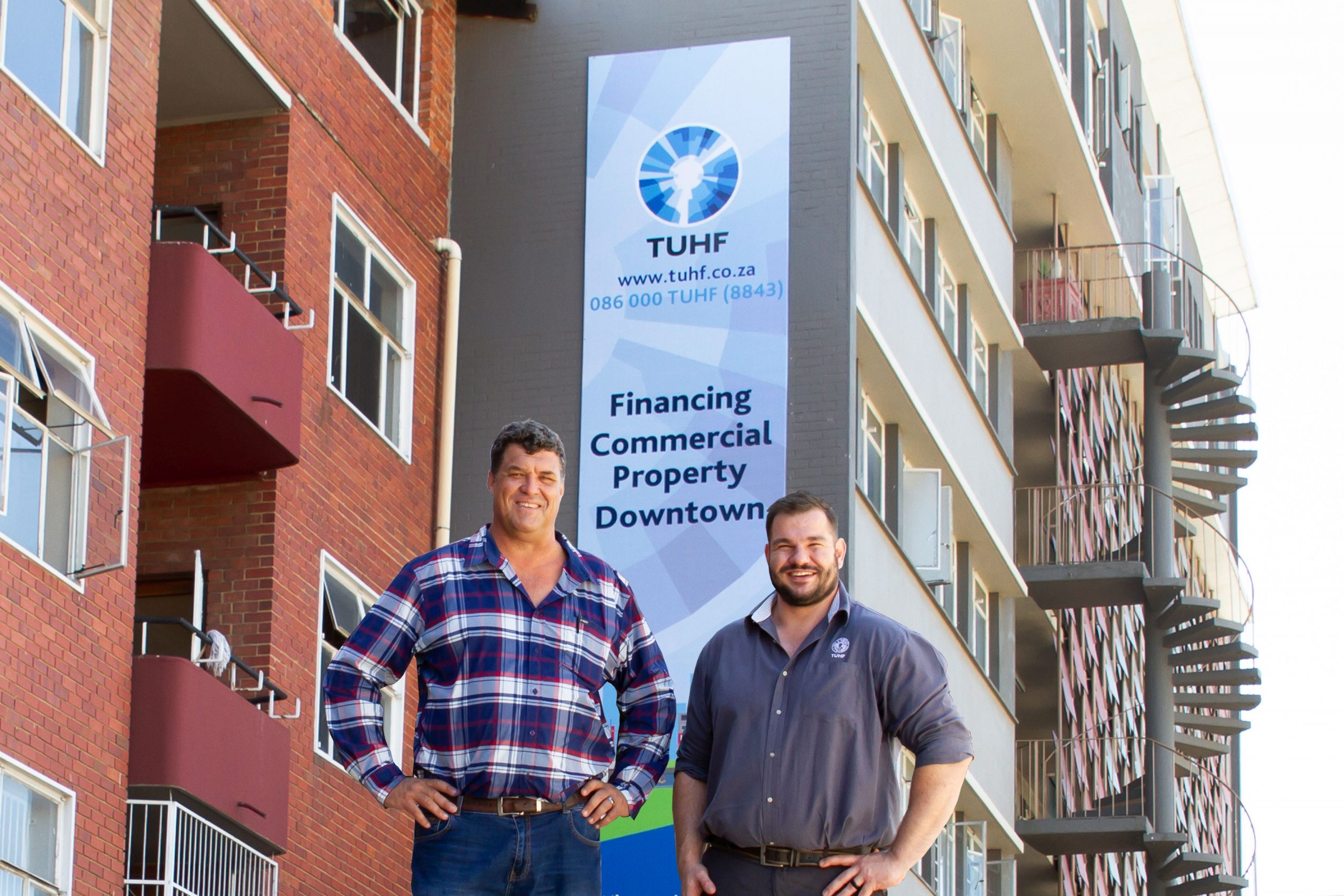 Dimatone_Bloem_apartment buildings_building signage