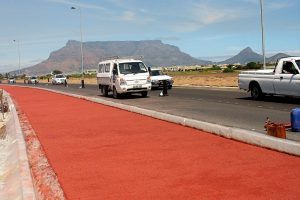 ccsa-pigmented-concrete-bus-lane-in-Cape-Town